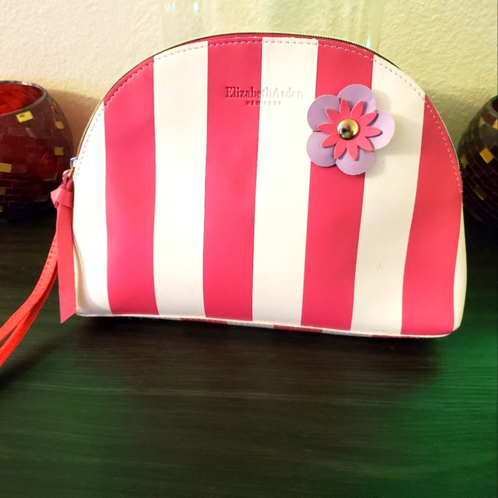 Elizabeth Arden Cosmetic Bag
